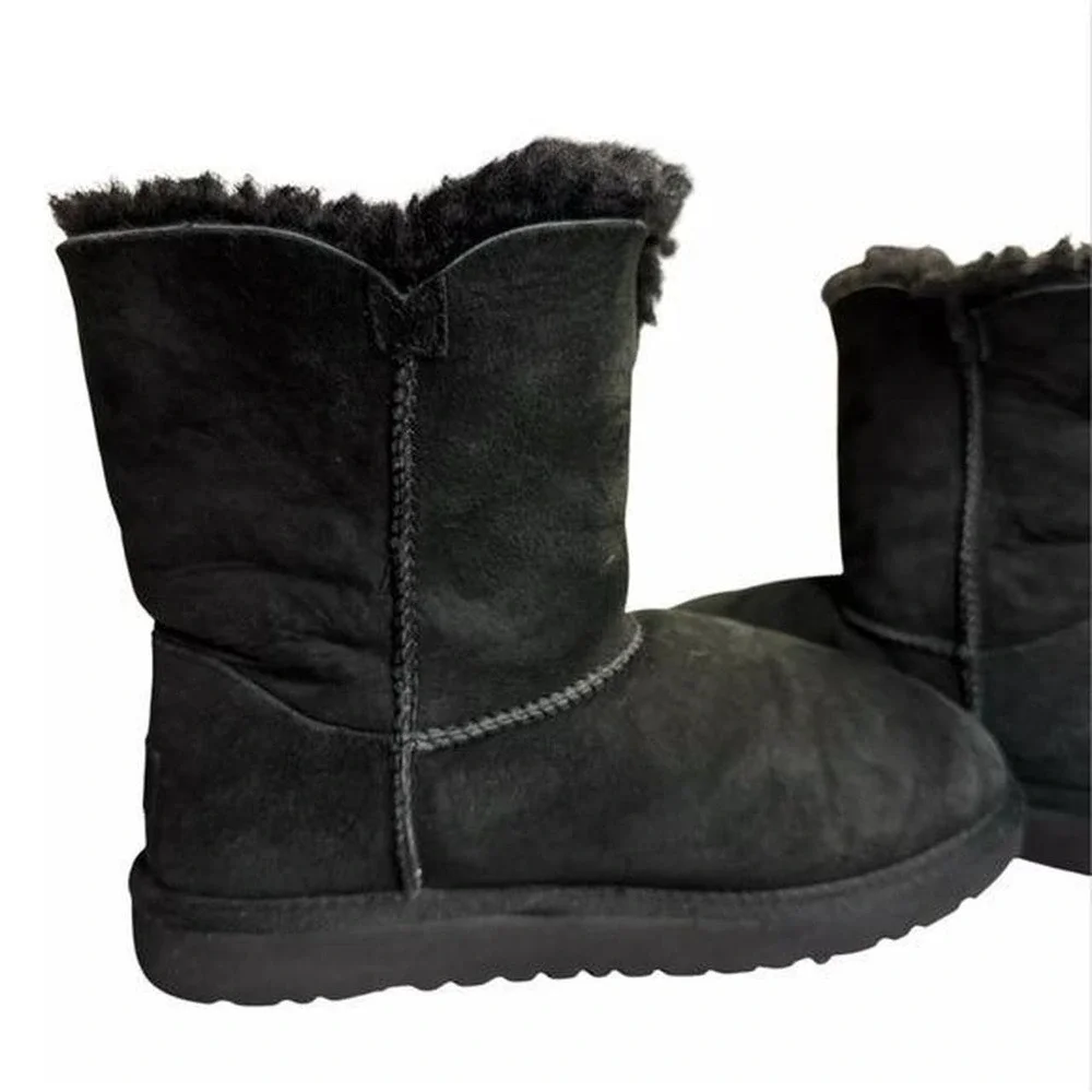 UGG SN 5991 Bailey Button II Black kids US4 Winter Cabincore Cozycore